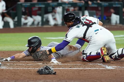 Corbin Carroll lines RBI single in 9th, Diamondbacks knock off Rockies 2-1 for 5th straight win