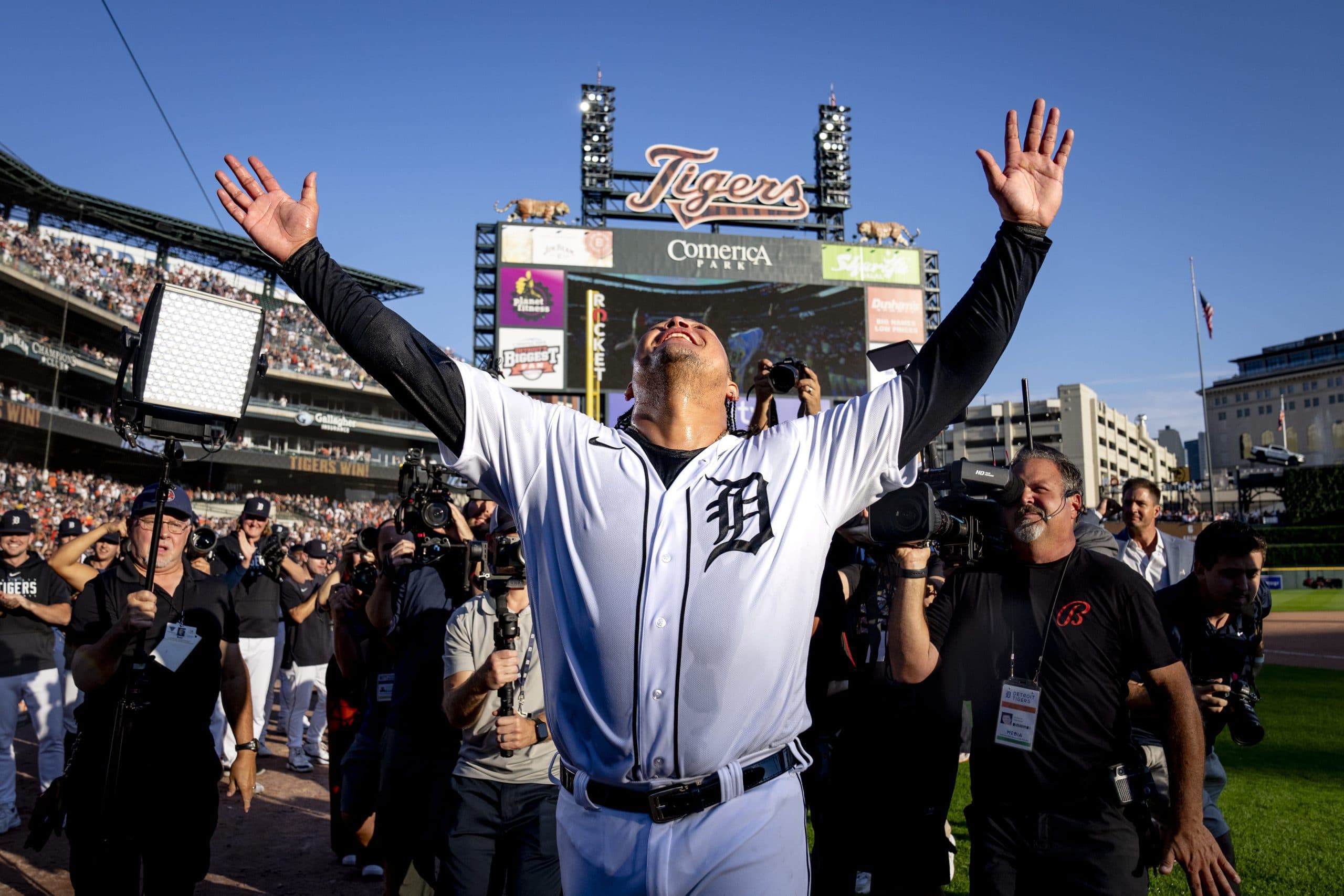 Top 11 Venezuelan-Born MLB Players of All-Time