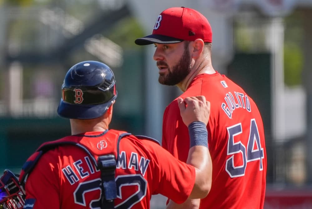 Red Sox have concerns about the right elbow of starter Lucas Giolito