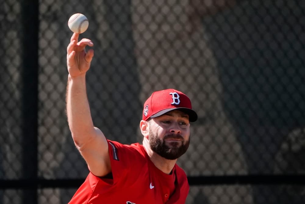 Red Sox pitcher Lucas Giolito to undergo right elbow surgery, potentially ending his season