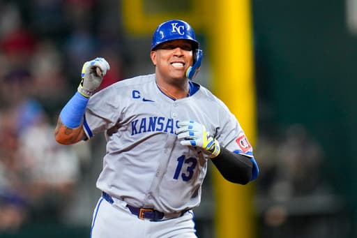 Perez homers twice, Witt goes deep in hometown for 1st time as Royals beat Rangers 6-1