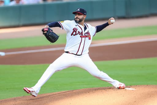 Jarvis doubles in go-ahead run in 6-run 8th inning as Braves hold on in 9th to edge Padres 7-6