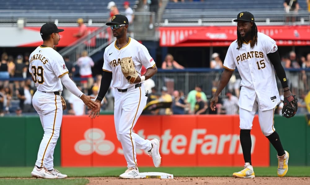 Pirates top Cardinals 5-0