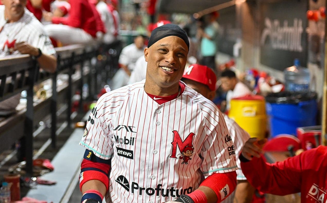 Robinson Cano, Now a Veteran Leader, Off To a Hot Start With Diablos Rojos