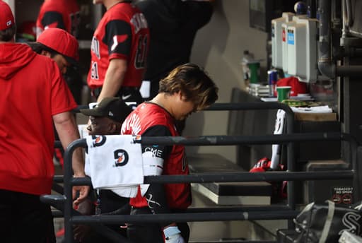 White Sox place slugger Munetaka Murakami on IL, call up INF Jacob Gonzalez
