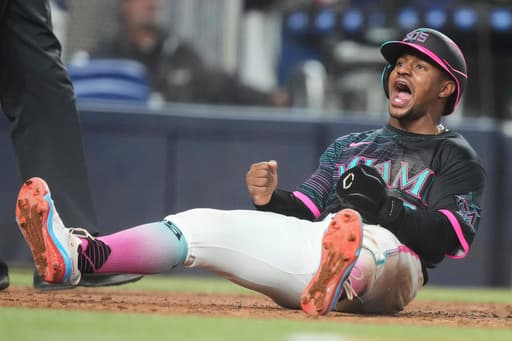 Agustín Ramírez’s 2-run single in 8th lifts Marlins to 4-2 win over Brewers