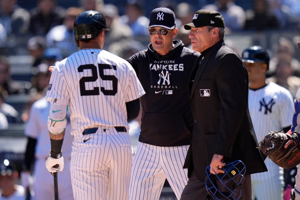 A nice guy: Many in baseball remember scorned and suddenly retired umpire Ángel Hernández fondly