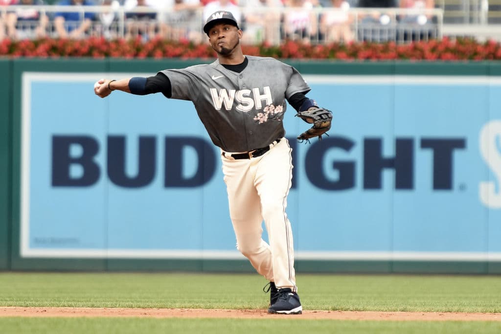 LMB: Major League Vet Alcides Escobar Signs With Monclova