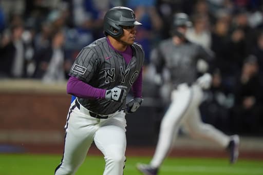 Slumping Soto hits tiebreaking, 2-run double and Mets rally past Dodgers 5-2
