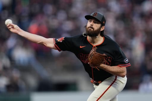 Giants send struggling reliever Ryan Walker to the minors