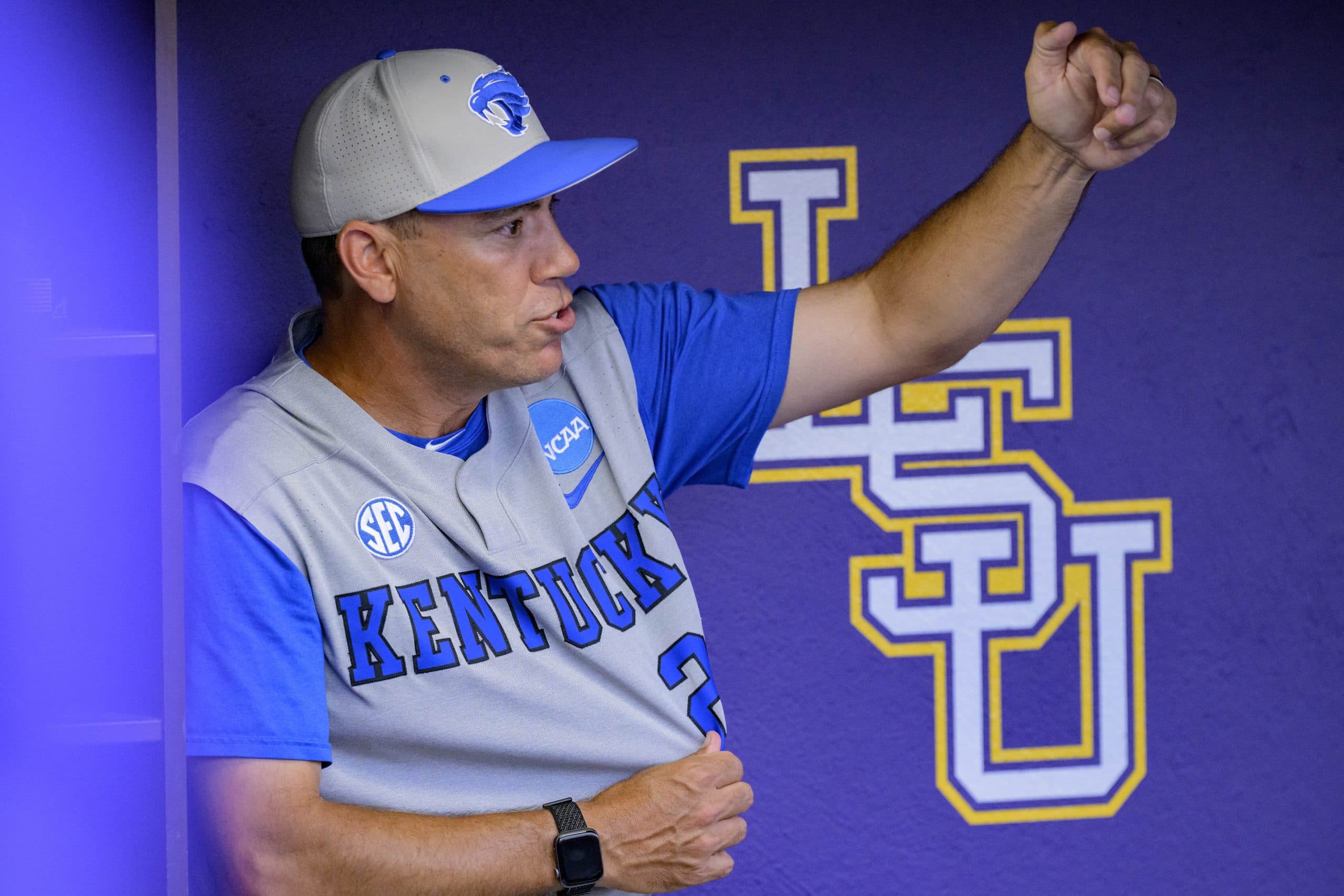 Kentucky Wildcats String Big Wins Together Against Tennessee and Louisville