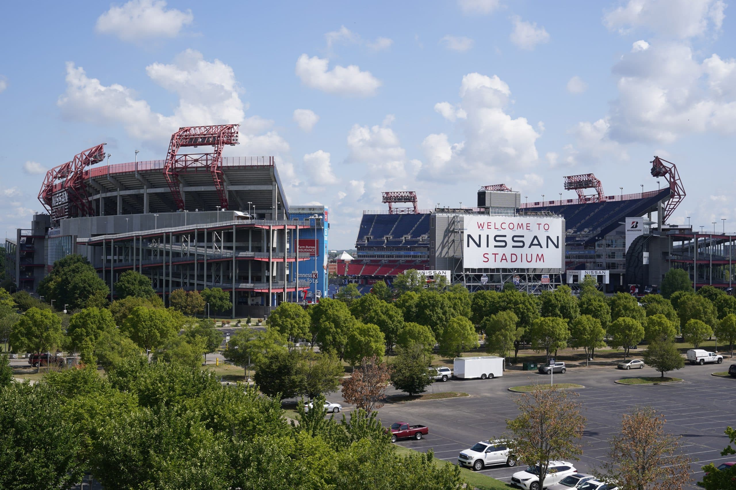 Savannah Bananas Sell Out Nissan Stadium in Tennessee