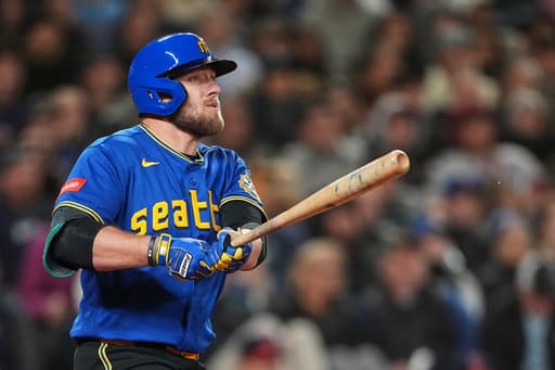 Raley homers, Mariners snatch 1st win of the season in 5-1 victory against Guardians