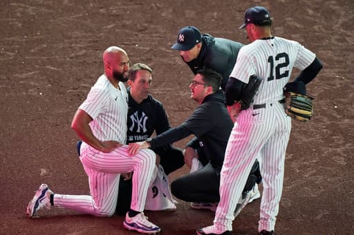 Yankees place Amed Rosario on 10-day injured list with shoulder sprain