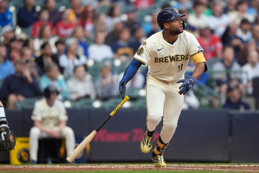 Chourio, Bauers hit home runs to lead Brewers past Braves 4-1