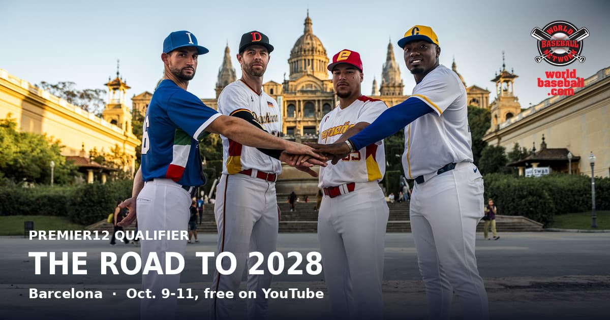 The captains of Italy, Germany, Spain and Colombia put their hands together before the Premier12 Barcelona Qualifier.