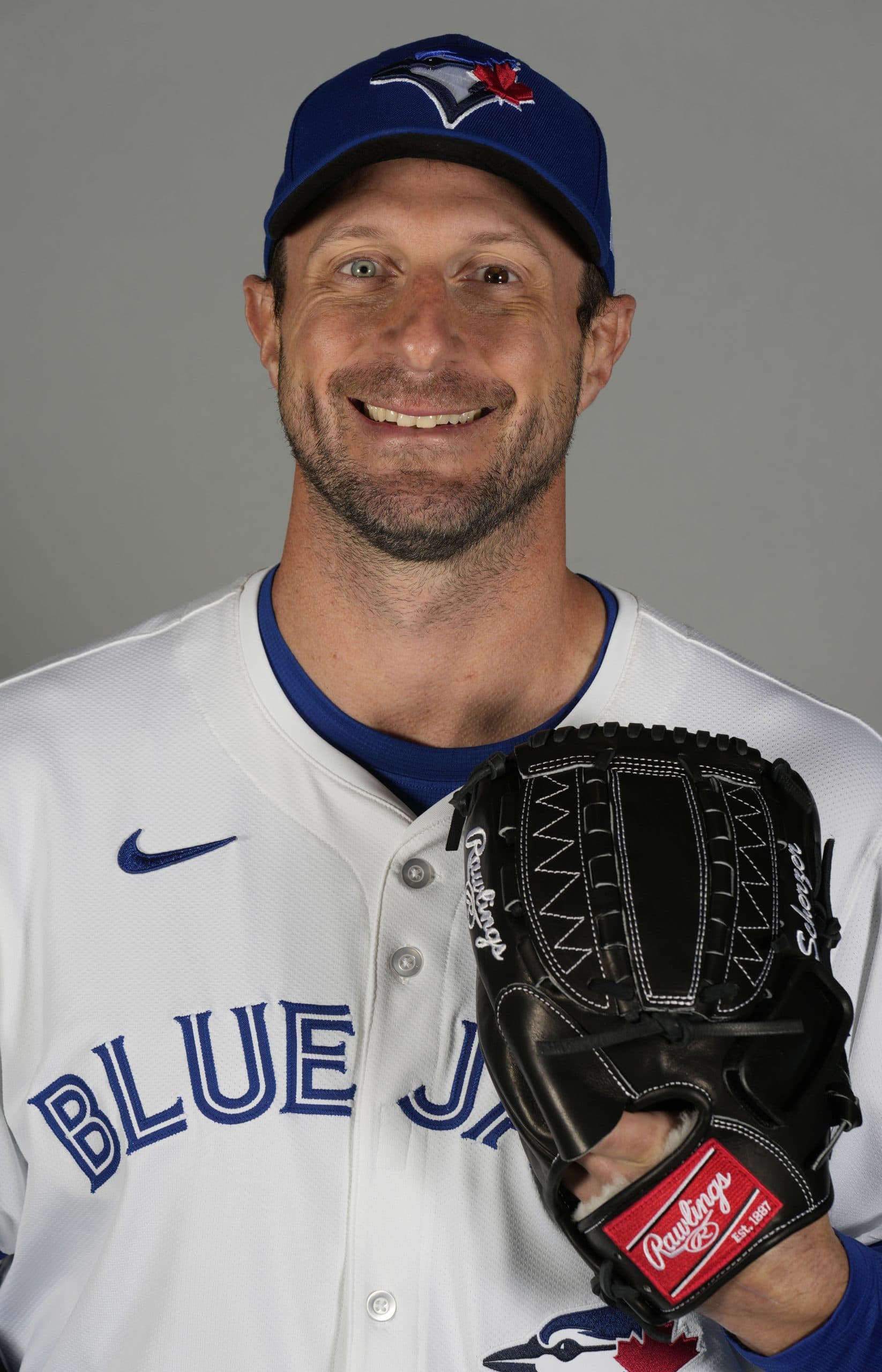 Max Scherzer Strikes Out 4, Allows 1 Run and Hands Out Zero High-Fives in Blue Jays Debut