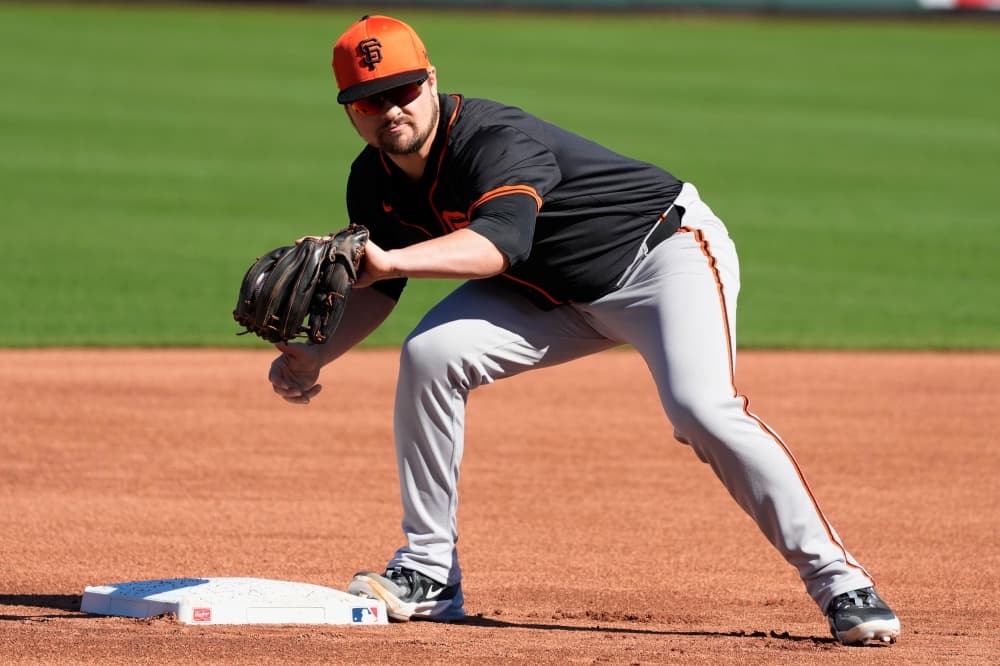 J.D. Davis and Oakland Athletics finalize $2.5 million, 1-year contract