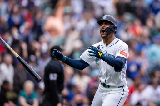 Woo strikes out 9 in 6 scoreless innings as Mariners beat Braves 3-1