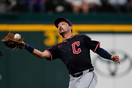 Steven Kwan will get look in center field as Stephen Vogt reshuffles Guardians’ outfield
