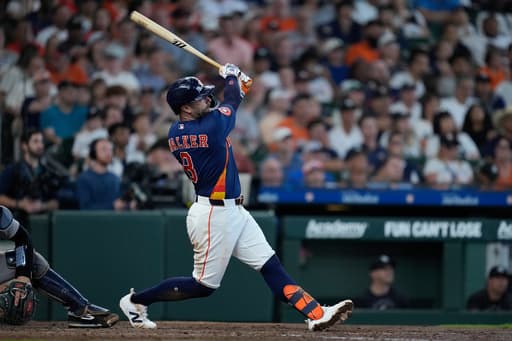 Arrighetti allows 1 run in 7 innings, Walker has 4 RBIs; Astros beat Yankees 7-4