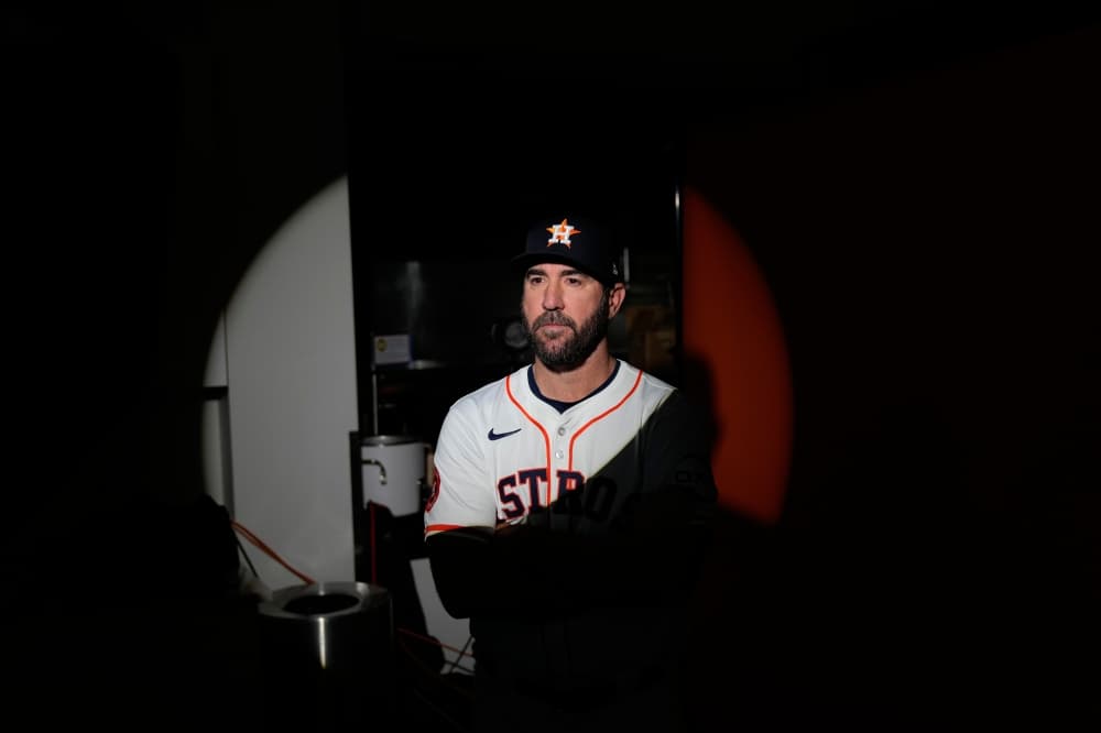 Houston Astros ace Justin Verlander to start season on injured list