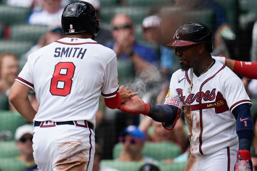 Drake Baldwin, Chris Sale lead the Braves to a 5-1 win over the struggling Athletics