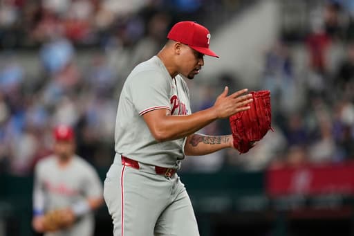 Phillies sweep Rangers with 4-2 win