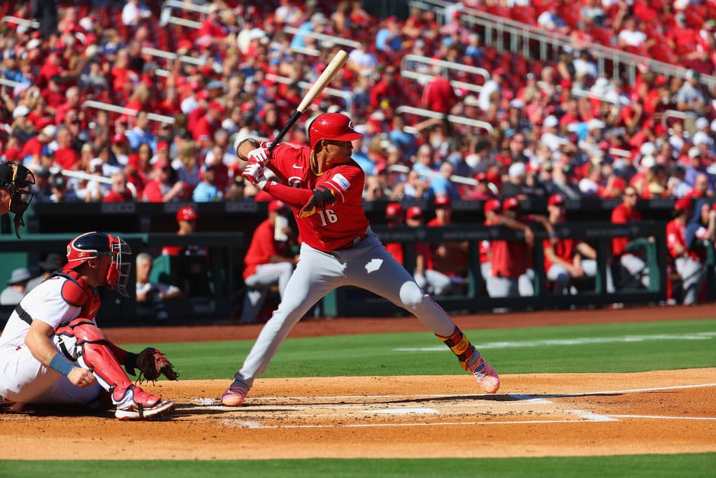Reds place third baseman Noelvi Marte on injured list with left oblique strain