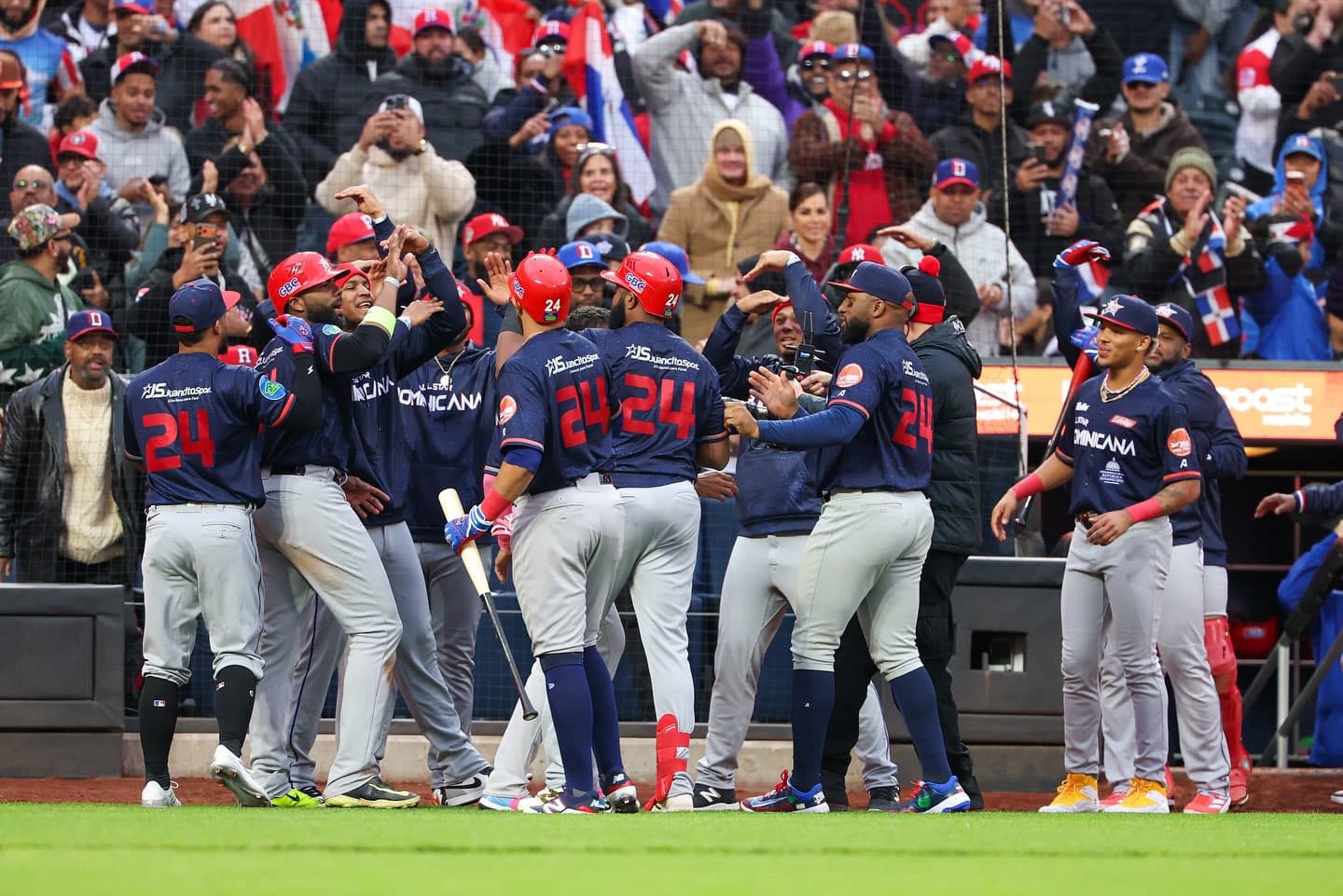 LIDOM Captures RD vs. PR Showdown at Citi Field, Topping LBPRC 6-2
