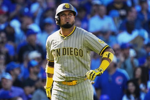 Luis Arraez, a 3-time batting champion, finalizes $12 million, 1-year contract with Giants