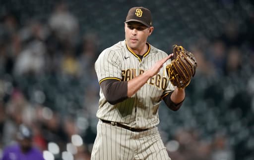 San Diego Padres hire former reliever Craig Stammen as manager