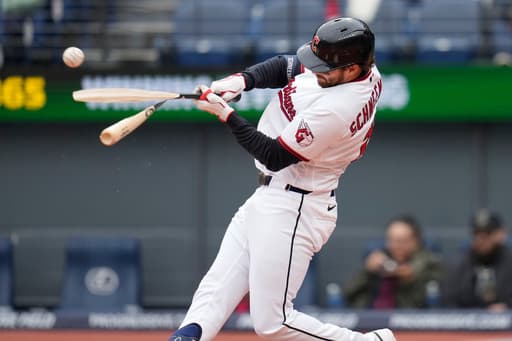 Chase DeLauter’s 2-run single, Williams’ strong start propel Guardians past Rays 3-1 to snap skid