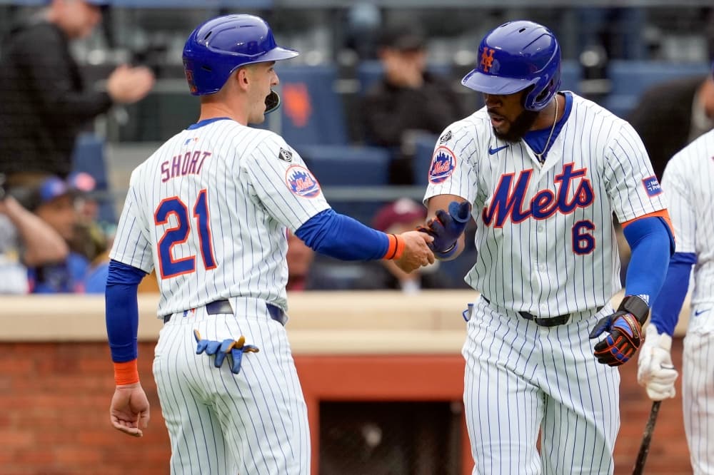 Infielder Zack Short acquired by Red Sox from Mets for cash