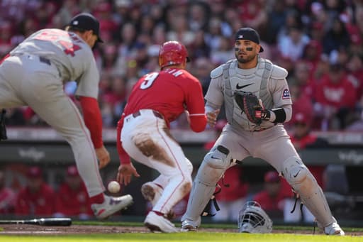 Red Sox catcher Carlos Narváez scratched from lineup in series finale against Astros