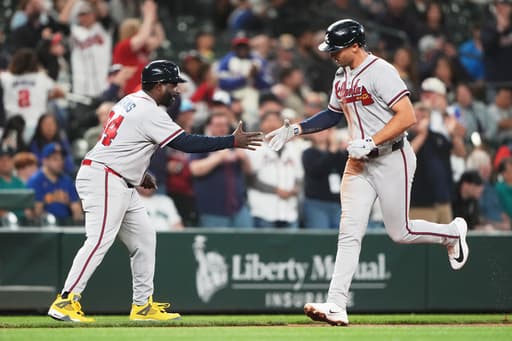 Matt Olson hits go-ahead homer in the ninth for Braves to outlast Mariners 3-2