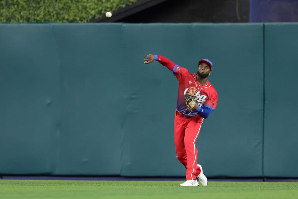 Luis Robert Jr. returns to Chicago with Mets, calls time with White Sox 'a beautiful journey'