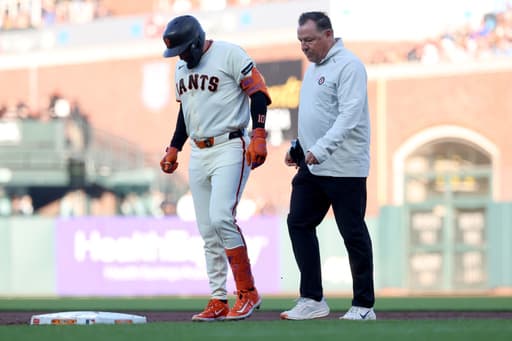 Giants put infielder Casey Schmitt on 10-day injured list with torn meniscus in left knee