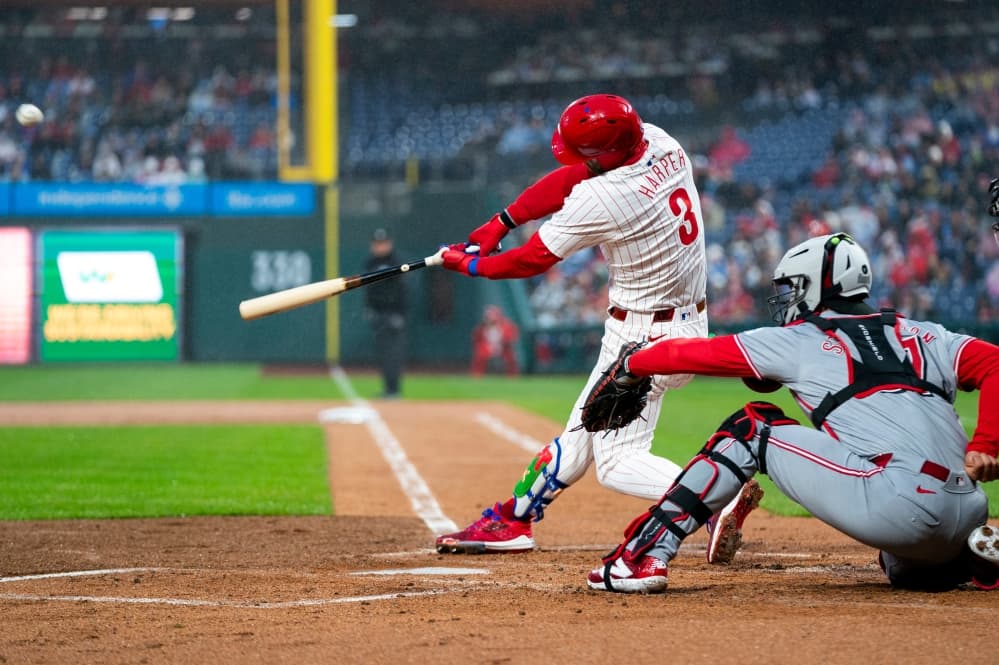 Phillies slugger Bryce Harper homers for his first 2 hits of the season