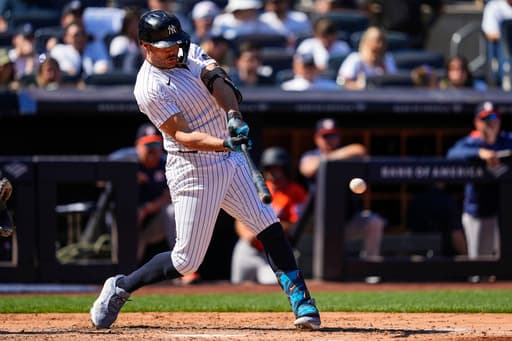 Grisham hits go-ahead homer as Yankees beat Astros 5-4 after blowing late lead