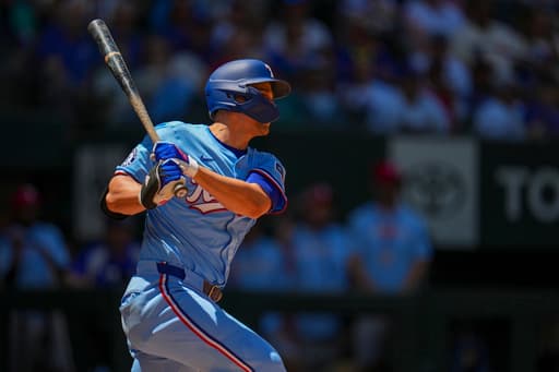 Seager, García spark big inning and deGrom solid as Rangers beat Mariners 8-1 to end 4-game skid
