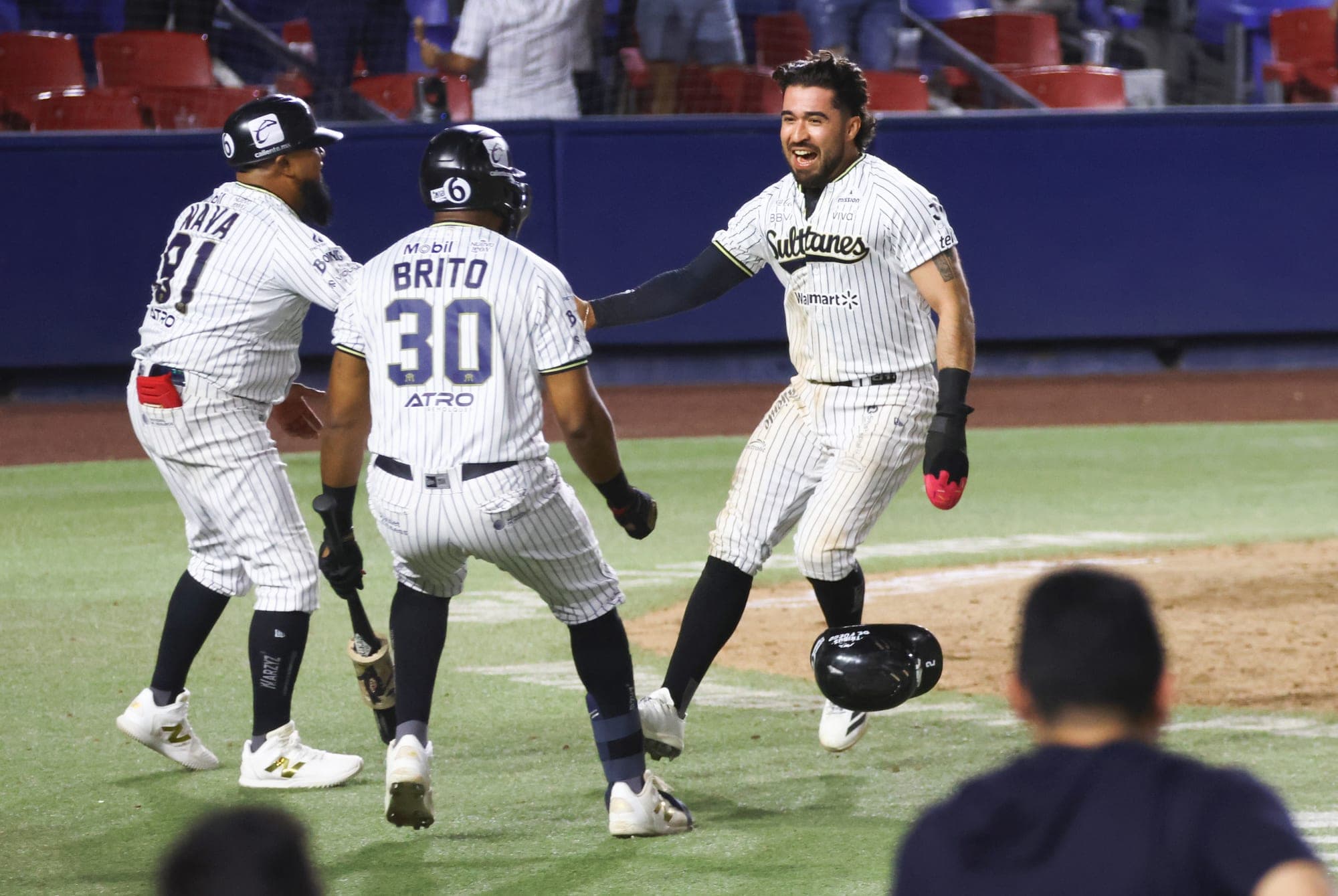 Sultanes Win R2G3 on WP
