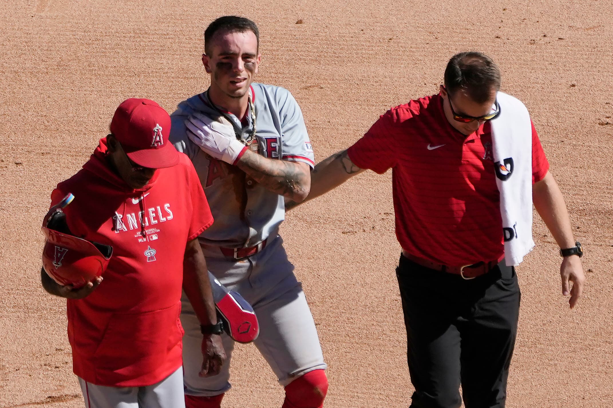 Angels Don’t Expect SS Zach Neto to be Ready by Opening Day with Shoulder Still Recovering