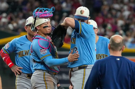 Brewers pitcher Brandon Woodruff goes back on the injured list with shoulder inflammation