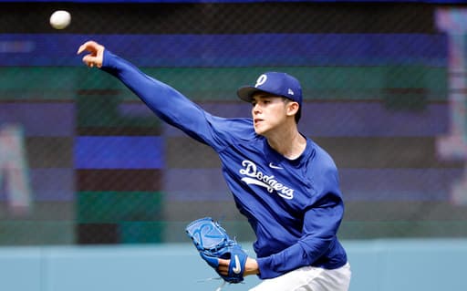 His tears dried, Dodgers rookie Roki Sasaki looks to bounce back on the road in front of Philly fans
