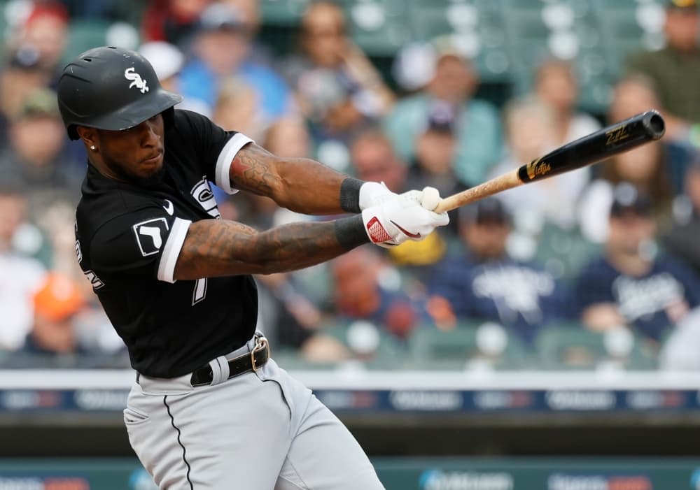 Former AL batting champion Tim Anderson would get a $500,000 assignment bonus if traded by Marlins