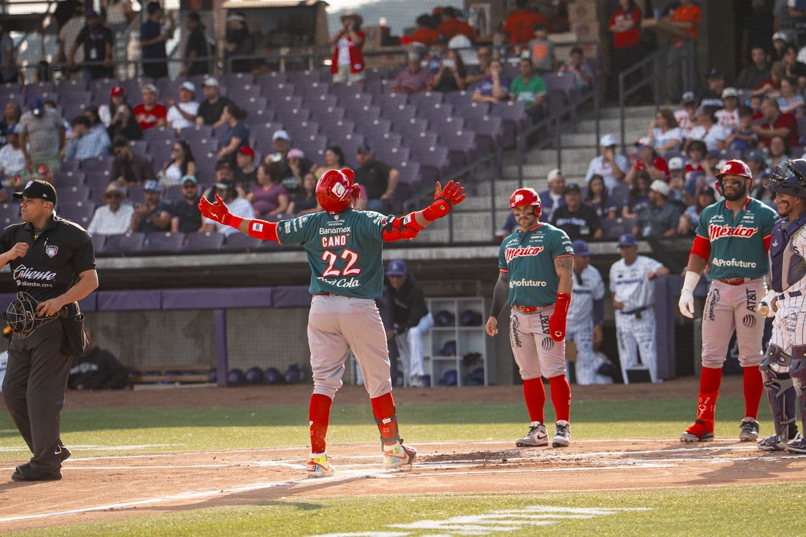Liga Mexicana de Beisbol: Guerreros Win Slugfest to Sweep Tabasco; Diablos Rojos Complete Sweep of Conspiradores
