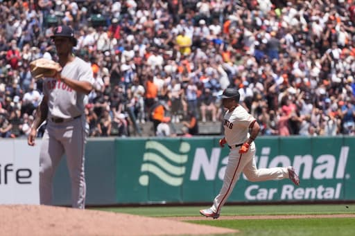 Rafael Devers hits first home run for Giants against former team Red Sox