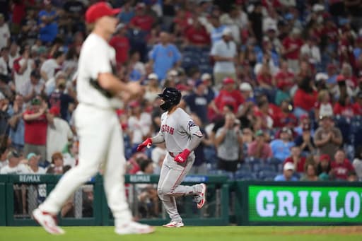 Carlos Narváez’s 11th-inning 2-run homer lifts Red Sox over Phillies 9-8