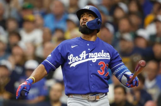 Teoscar Hernández has 6 RBIs as Dodgers erase early deficit in 11-3 win over Brewers